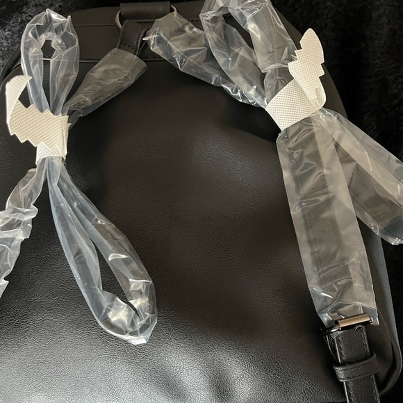 Backpack - Picture 6 of 6